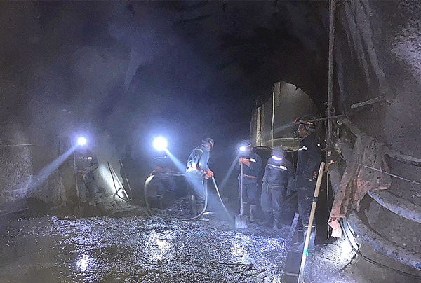 陜煤建設(shè)礦建三公司崔木項目部：春節(jié)不停工，力爭“開門紅”