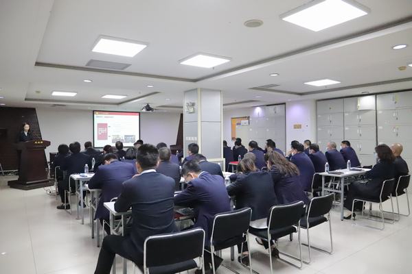 陜煤建設(shè)礦建二公司召開(kāi)2020年度中層干部述職考核會(huì)