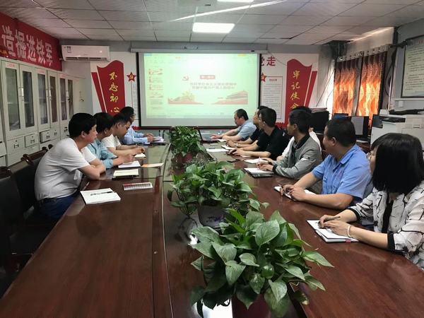 陜煤建設(shè)礦建二公司冶坪項(xiàng)目部：基層迎來黨課“大餐”