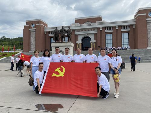 陜煤建設市場開發(fā)分公司開展“走進照金、探尋初心”主題黨日活動