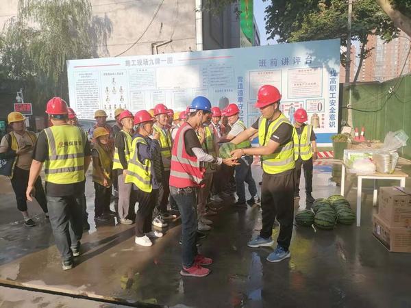 陜煤建設銅煤公司第二項目部多舉措做好防暑降溫工作確保安全生產(chǎn)