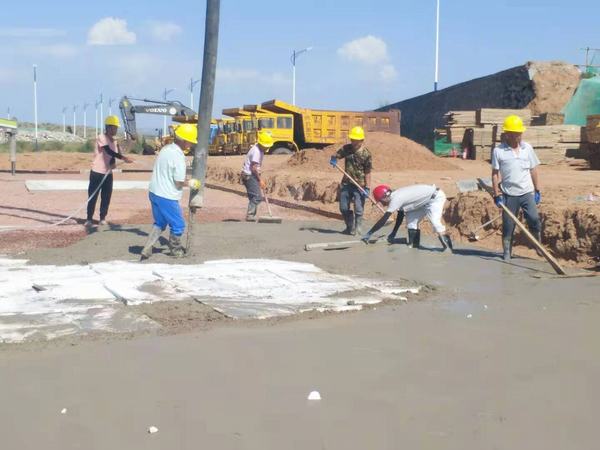 陜煤建設韓城分公司土建九項目部酷暑時節(jié)施工忙