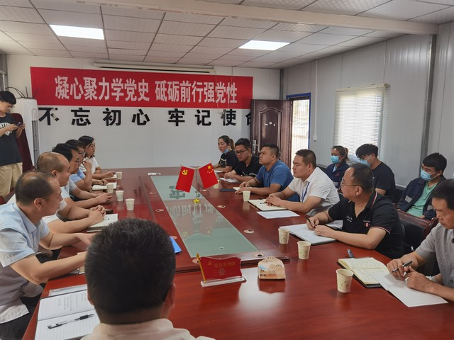 陜煤建設(shè)洗選煤運營公司與機電安裝公司對標交流學(xué)習(xí)