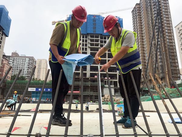 陜煤建設(shè)韓城分公司：青藍(lán)攜手 緊握“追趕超越”接力棒