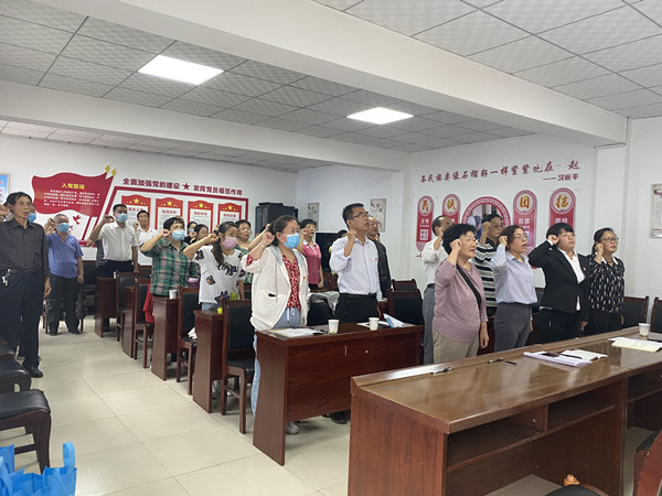 陜煤建設(shè)機電安裝公司走進(jìn)社區(qū)開展黨史學(xué)習(xí)教育