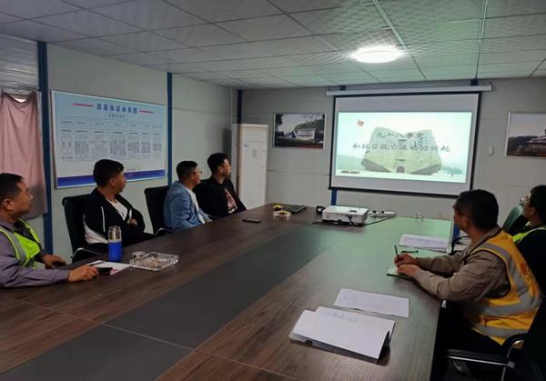 陜煤建設(shè)銅煤公司第三項目部召開“銘記歷史，勿忘國恥 紀(jì)念九一八事變90周年”專題學(xué)習(xí)會