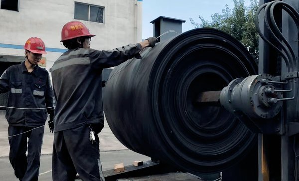 陜煤建設(shè)洗選煤運(yùn)營公司澄合山陽運(yùn)營項(xiàng)目部：分秒必爭，奮戰(zhàn)檢修慶祖國華誕