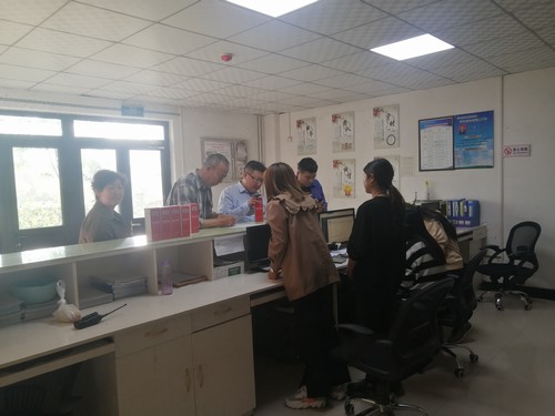 建設(shè)集團(tuán)大秦置業(yè)公司：稀罕事！物業(yè)給業(yè)主發(fā)福利了