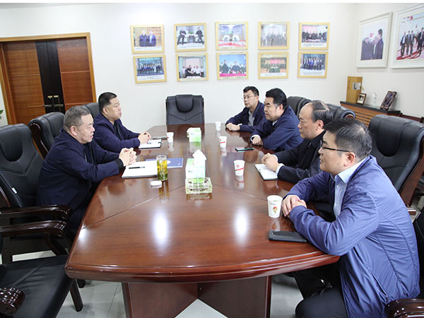 中國中鐵七局集團有限公司陜西指揮部領(lǐng)導一行到陜煤建設(shè)座談交流