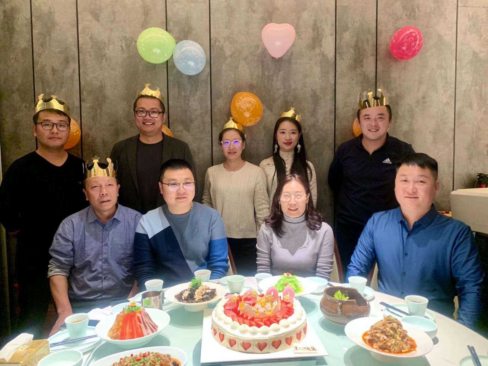 陜煤建設(shè)綠宇公司：舉辦“攜手同心 感恩有你”員工集體生日會(huì)