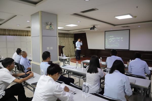 陜煤建設(shè)礦建二公司：定制套餐提升職工素質(zhì) 五味俱全強化基層管理