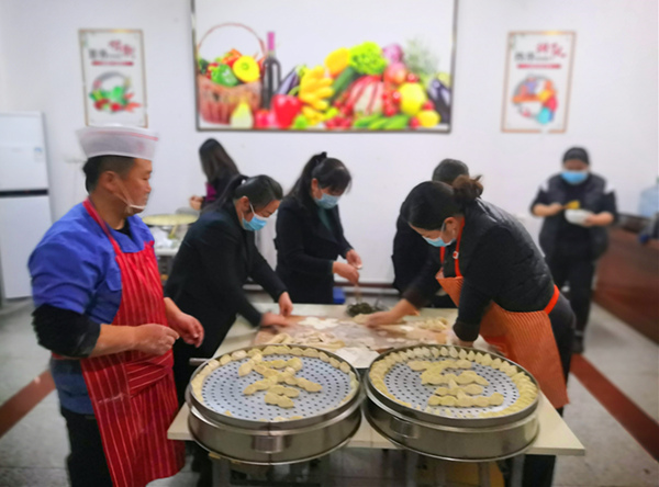 陜煤建設礦建三公司：冬至快樂！我們都是“嚼餃者”