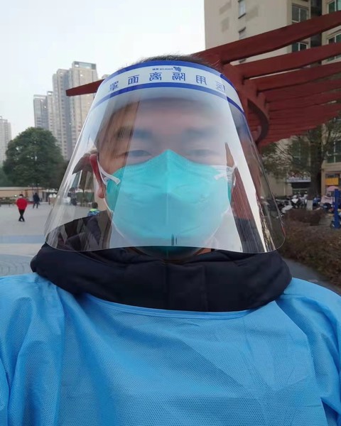 建設(shè)集團(tuán)大秦置業(yè)公司：沖鋒疫線的“排頭兵”