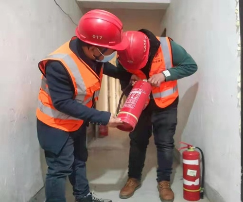 陜煤建設(shè)路橋分公司基層項(xiàng)目部科學(xué)防疫助力有序復(fù)工