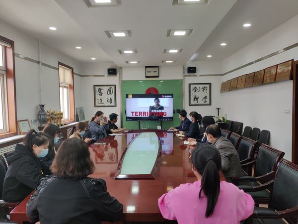 陜煤建設(shè)銅煤公司開展反恐宣傳教育及應(yīng)急演練活動