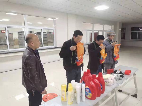 陜煤建設(shè)礦建二公司車村項(xiàng)目部：自救器安全培訓(xùn)筑牢職工生命防線