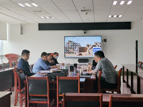 王寧深入陜煤建設(shè)天工公司推進(jìn)項目開發(fā)建設(shè)工作