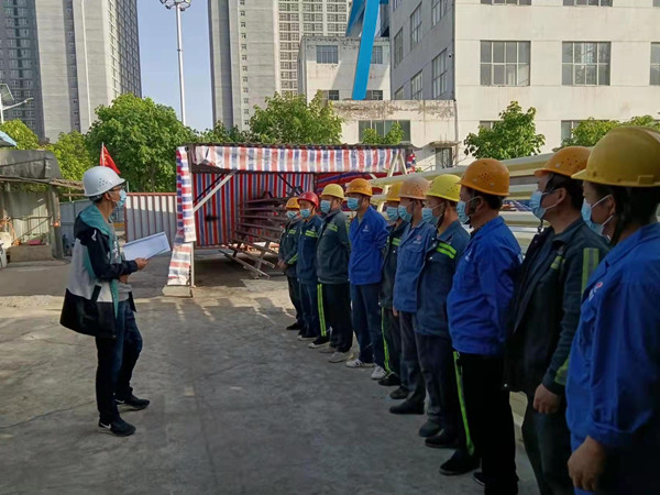 陜煤建設(shè)機(jī)電安裝公司：勞動節(jié)為勞動人點(diǎn)贊