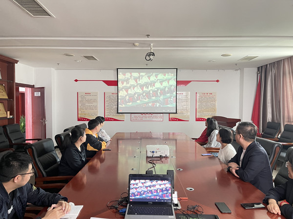 青春孕育無限希望 青年創(chuàng)造美好明天