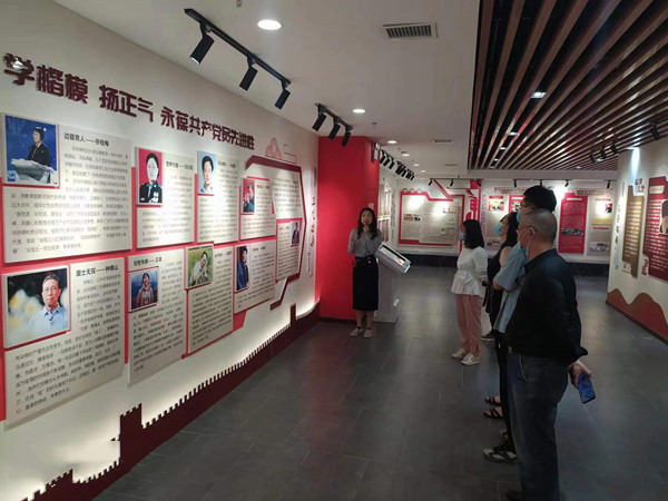 陜煤建設(shè)渭南分公司第五項目部開展參觀學習活動加強廉潔教育