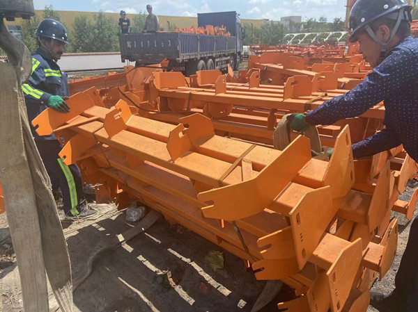 陜煤建設機電安裝公司：戰(zhàn)高溫 趕進度