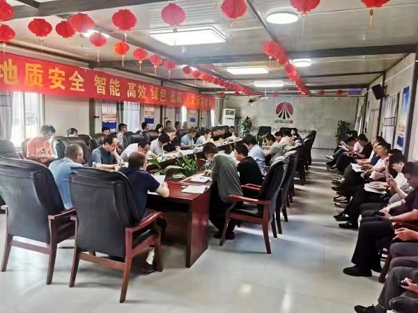 陜煤建設澄合分公司承建的西卓煤礦北翼總回風、北翼回風、措施巷管路安裝工程順利通過竣工驗收