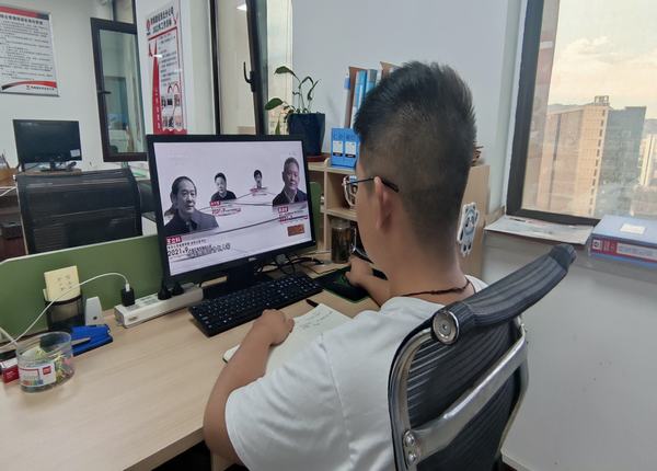 陜煤建設(shè)西北分公司開展“筑牢拒腐防變防線，敲響廉潔自律警鐘”廉政警示教育活動