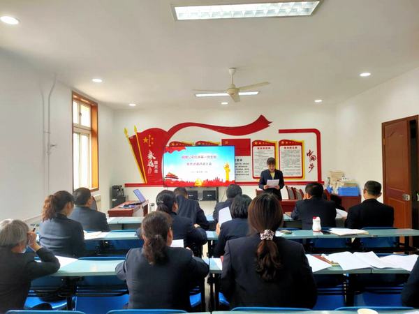  陜煤建設(shè)銅煤公司為黨員干部敲響警示鐘打好預(yù)防針