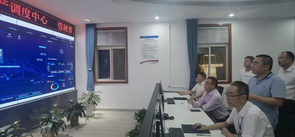 中央儲備糧銅川直屬庫項目建設(shè)單位領(lǐng)導(dǎo)一行對陜煤建設(shè)銅煤公司進(jìn)行考察