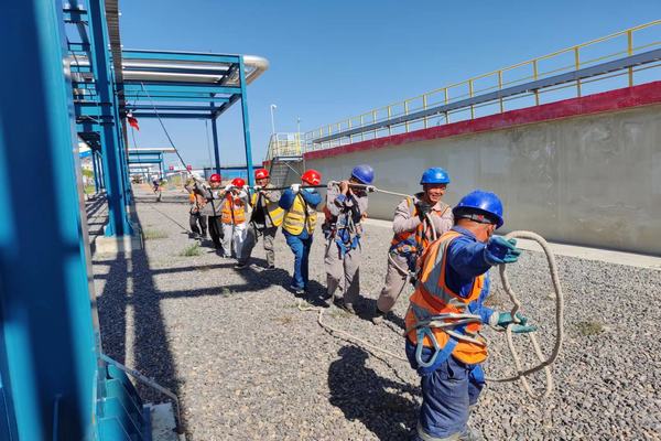 陜煤建設(shè)天工公司土建五部國慶不停工，堅(jiān)守崗位保進(jìn)度