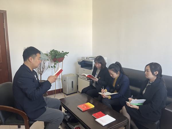 陜煤建設(shè)銅煤公司:學思踐悟黨的二十大精神全力以赴沖刺完成全年目標任務(wù)