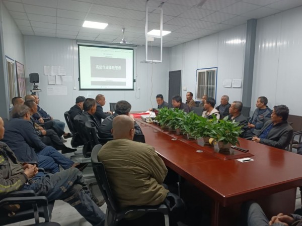 陜煤建設(shè)機電安裝公司建莊項目部：打好安全生產(chǎn)攻堅戰(zhàn)