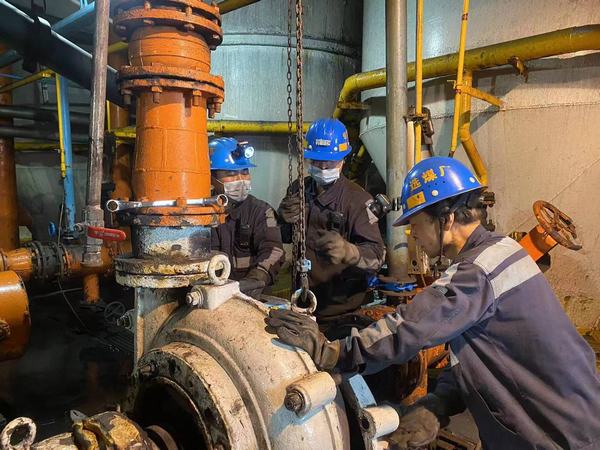 陜煤建設(shè)洗選煤運(yùn)營公司紅柳林洗煤廠項(xiàng)目部： 強(qiáng)化“三抓手” 吹響年末安全生產(chǎn)“集結(jié)號(hào)”