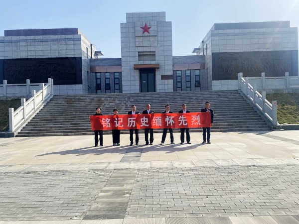 陜煤建設(shè)澄合分公司物資設(shè)備管理部扎實開展“傳承紅色基因 汲取奮進(jìn)力量”主題黨日活動