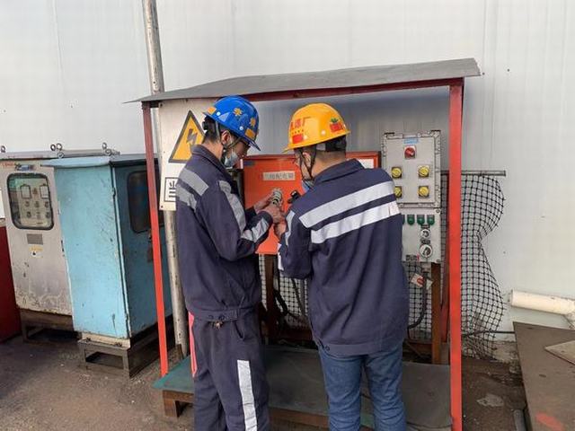 陜煤建設(shè)洗選煤運(yùn)營(yíng)公司紅柳林洗煤廠項(xiàng)目部： 攻堅(jiān)拔賽  開(kāi)展節(jié)前隱患大排查