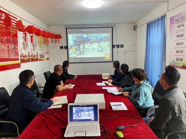 陜煤建設(shè)渭南分公司物資設(shè)備管理部做好“加減乘除”法讓安全生產(chǎn)月活動落地生根