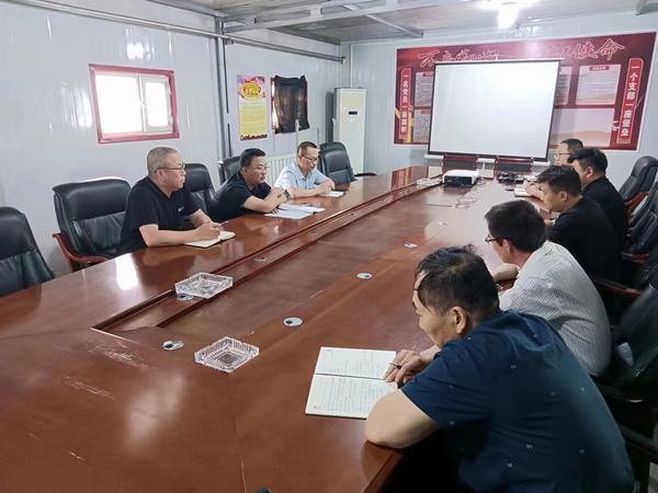 陜煤建設(shè)煤礦運營服務(wù)分公司：織密責任網(wǎng)  繃緊安全弦