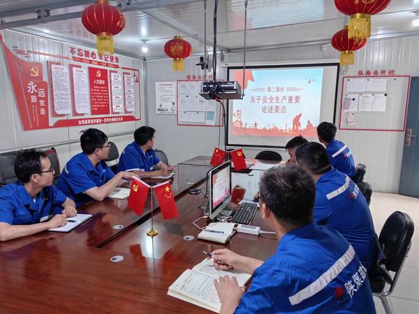 陜煤建設(shè)渭南分公司第二安裝項目部用“三化”為安全建壘