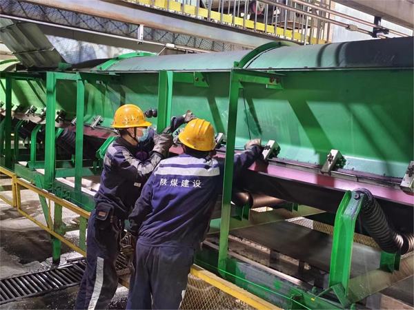 陜煤建設(shè)洗選煤運(yùn)營(yíng)公司神渭首端運(yùn)營(yíng)項(xiàng)目部：迎戰(zhàn)盛夏   做好“安全吹哨人”