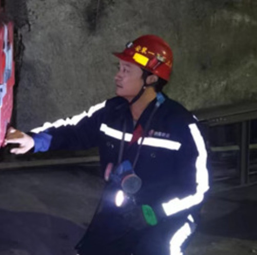 扎根一線的“技術(shù)能手”