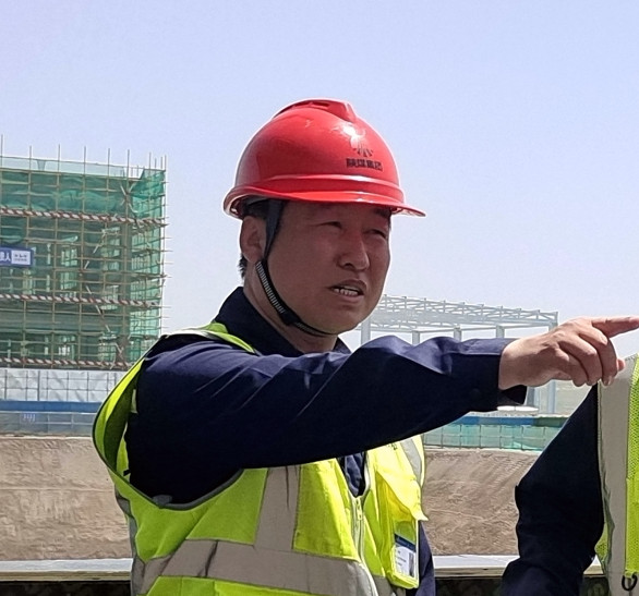 用拼搏見證青春 以擔當引領(lǐng)青年