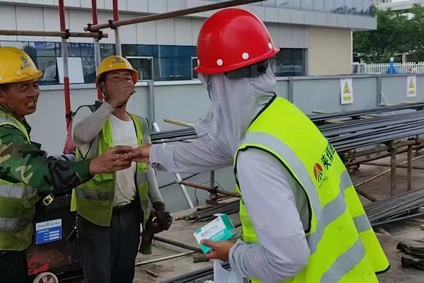 陜煤建設(shè)天工公司土建七部：戰(zhàn)高溫不服“暑”，保進(jìn)度獻(xiàn)“涼”策