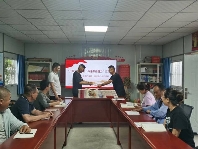 陜煤建設(shè)韓城分公司土建十二項目部：“四色閱讀”點亮讀書燈，讓生活溢滿書香