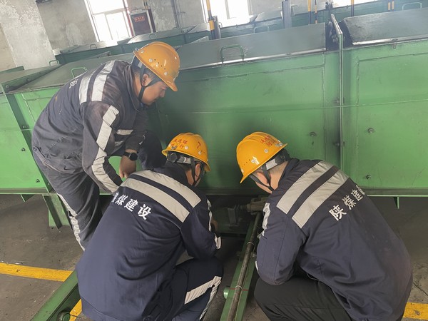 陜煤建設(shè)洗選煤運營公司神渭首端運營項目部： 精益求精抓細節(jié)，心明眼亮保生產(chǎn)