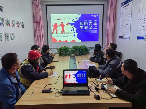 陜煤建設(shè)內(nèi)蒙古分公司筑牢安全防線，團員和青年在行動