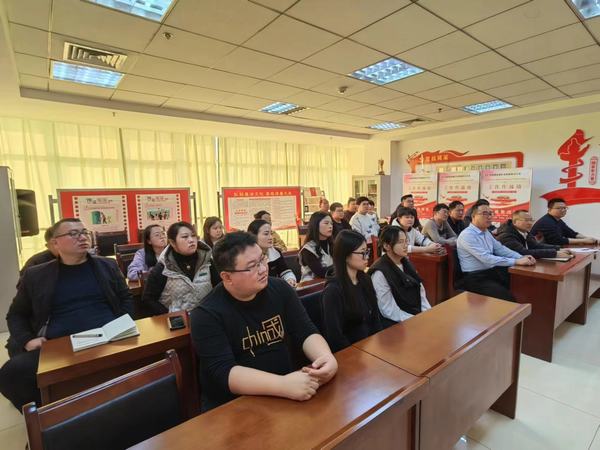 陜煤建設(shè)煤礦運(yùn)營服務(wù)分公司：“平‘語’近人”助力產(chǎn)生新動(dòng)能