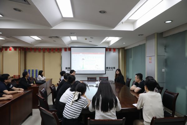 陜煤建設(shè)路橋分公司組織開(kāi)展《職業(yè)病防治法》宣傳周活動(dòng)