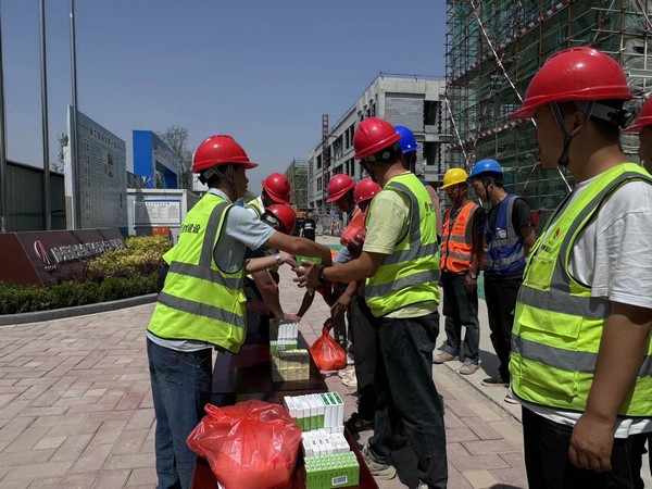 陜煤建設(shè)銅煤公司十五項(xiàng)目部：戰(zhàn)高溫、不服“暑”掀起大干熱潮