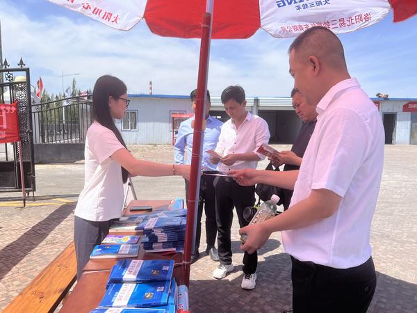 陜煤建設(shè)煤礦運營服務分公司：助力安全生產(chǎn) 彰顯巾幗本色