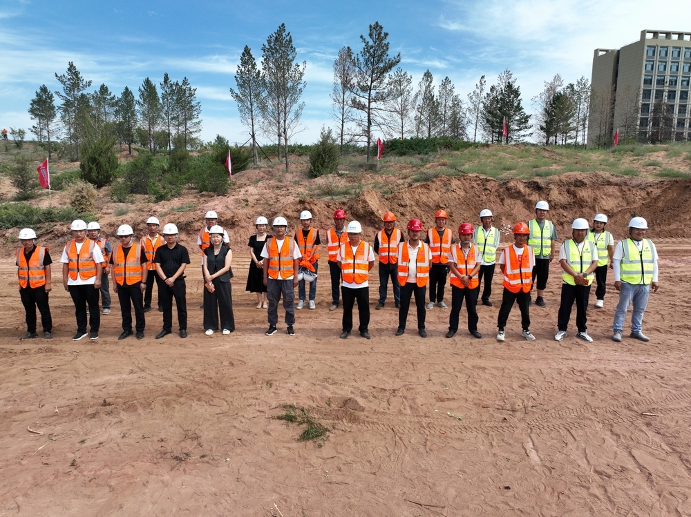 陜煤建設(shè)內(nèi)蒙古分公司：舉行鄂爾多斯應用技術(shù)學院辦學條件提升項目工程開工典禮